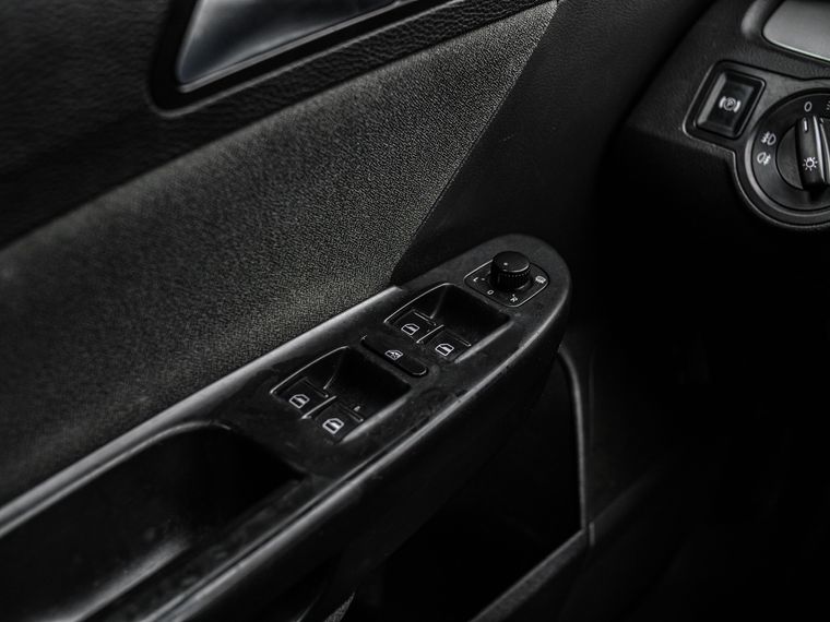 Volkswagen Passat 2010 года, 212 071 км - вид 10