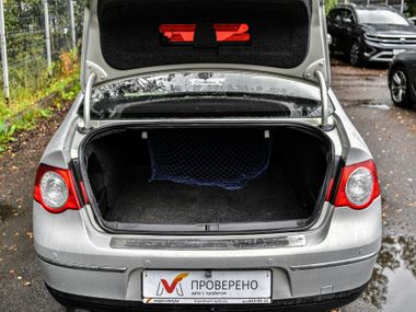 Volkswagen Passat 2010 года, 212 071 км - вид 14