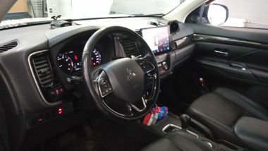 Mitsubishi Outlander 2015 года, 228 980 км - вид 5
