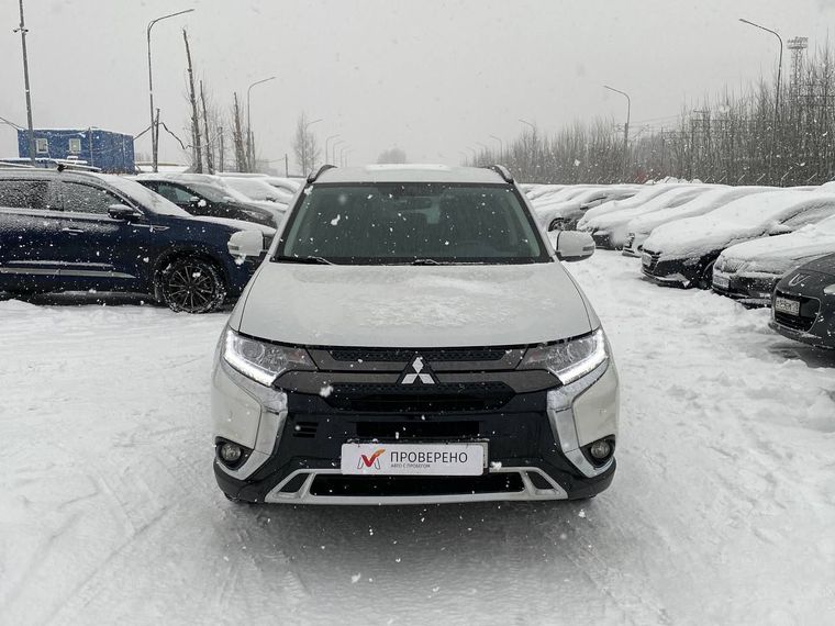 Mitsubishi Outlander 2021 года, 26 636 км - вид 3