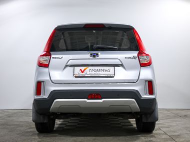 Серый Geely Emgrand X7 2019 года | VIN 330000