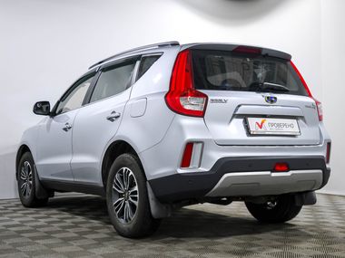 Серый Geely Emgrand X7 2019 года | VIN 330000