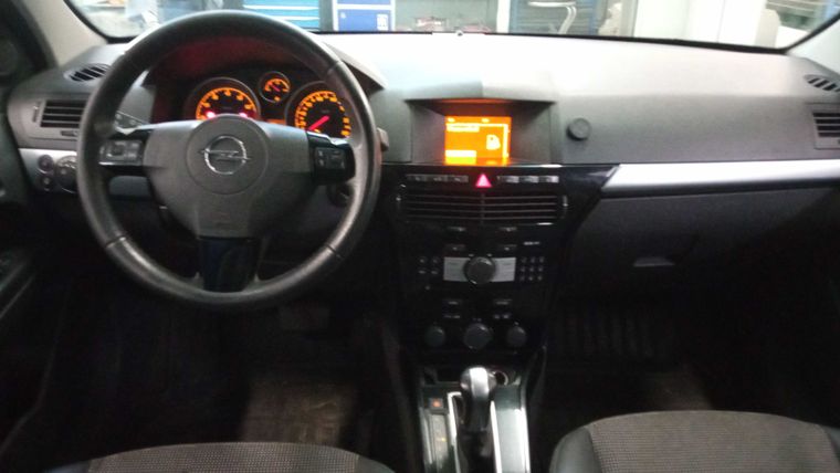 Opel Astra 2012 года, 208 972 км - вид 5