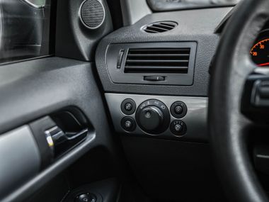 Opel Astra 2012 года, 208 972 км - вид 10