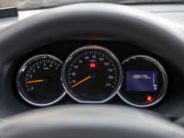 Renault Logan 2015 года, 130 442 км - вид 5