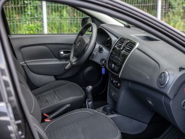Renault Logan 2015 года, 130 442 км - вид 12