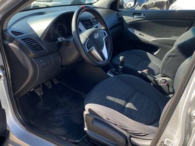 Hyundai Solaris 2014 года, 284 000 км - вид 15