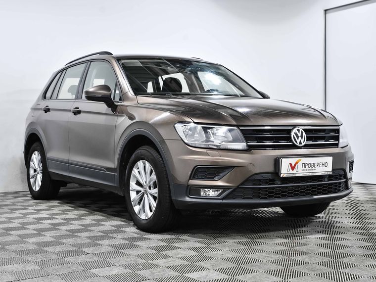 Volkswagen Tiguan 2018 года, 83 660 км - вид 3