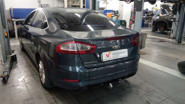 Ford Mondeo 2011 года, 276 859 км - вид 4