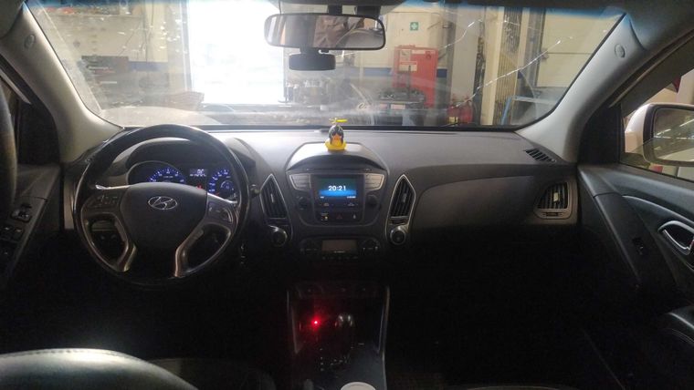 Hyundai ix35 2015 года, 142 727 км - вид 5 Hyundai ix35 2015 года, 142 727 км - вид 5