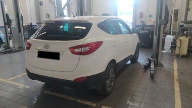 Hyundai ix35 2015 года, 142 727 км - вид 3
