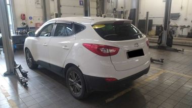 Hyundai ix35 2015 года, 142 727 км - вид 4