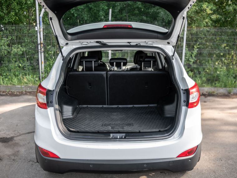 Hyundai ix35 2015 года, 142 727 км - вид 15