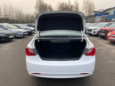 Hyundai Sonata 2011 года, 238 160 км - вид 17