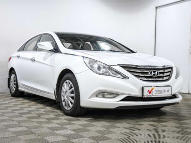 Hyundai Sonata 2011 года, 252 958 км - вид 3