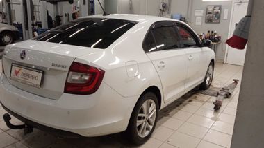 Skoda Rapid 2017 года, 174 803 км - вид 4