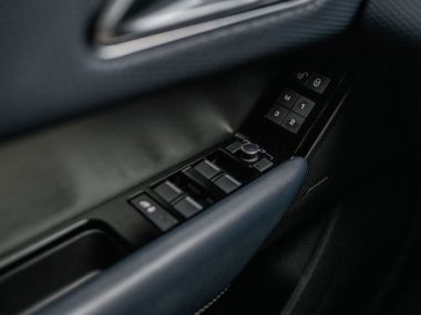 Land Rover Range Rover Velar 2019 года, 90 227 км - вид 11