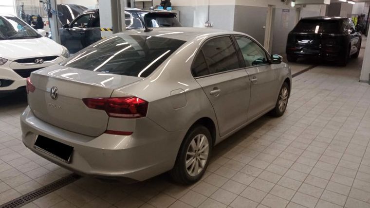 Volkswagen Polo 2021 года, 66 000 км - вид 3