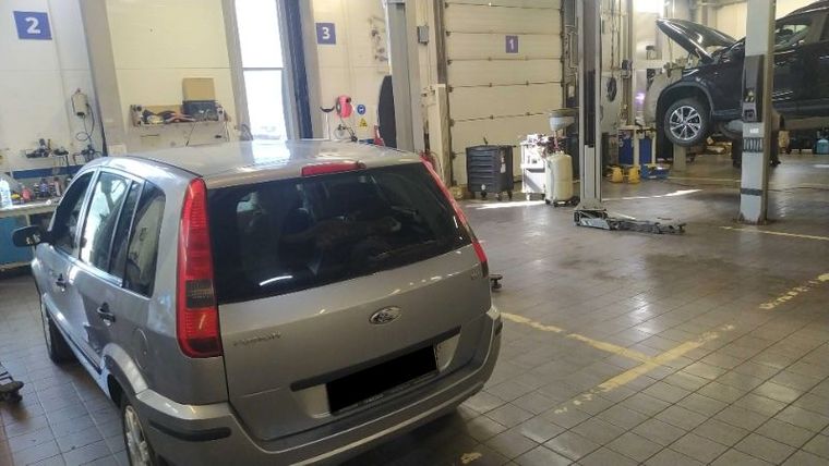 Ford Fusion 2005 года, 167 587 км - вид 4