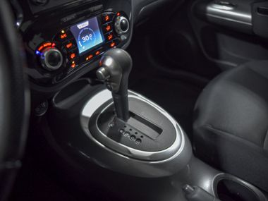 Nissan Juke 2012 года, 128 006 км - вид 11