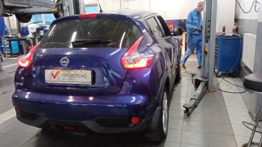 Nissan Juke 2015 года, 60 000 км - вид 3