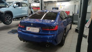 BMW 3 серия 2019 года, 60 871 км - вид 3