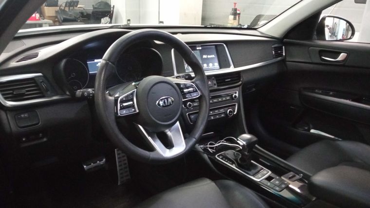KIA Optima 2019 года, 80 920 км - вид 5