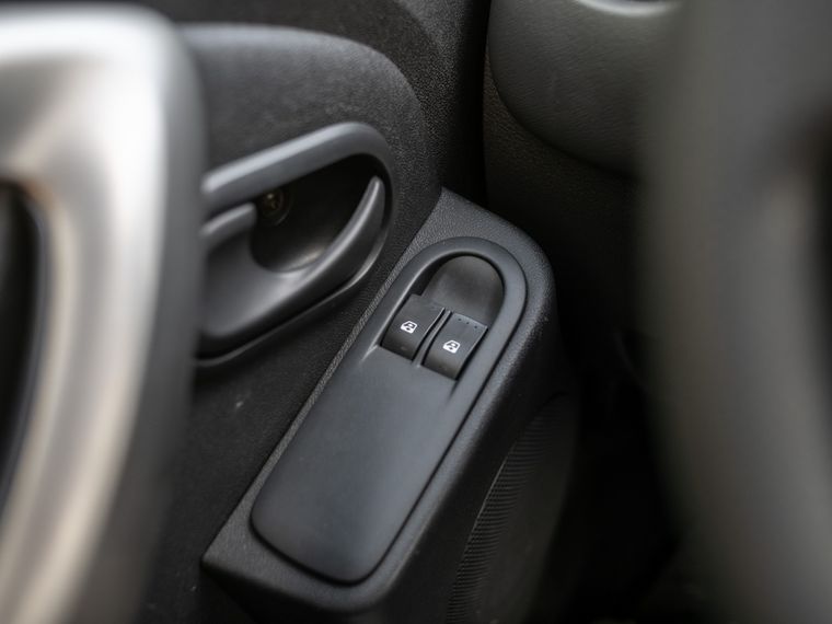 Renault Duster 2014 года, 140 000 км - вид 10
