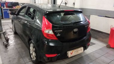 Hyundai Solaris 2011 года, 155 000 км - вид 4