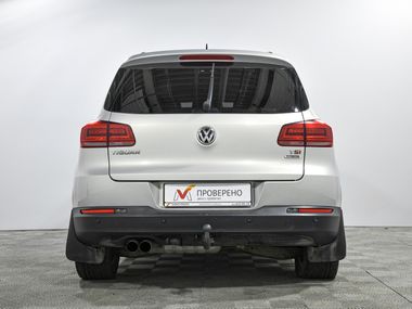 Volkswagen Tiguan 2015 года, 152 967 км - вид 5