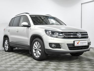 Volkswagen Tiguan 2015 года, 152 967 км - вид 3