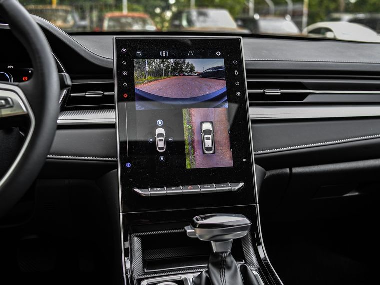 Москвич 6 2024 года, 23 800 км - вид 9