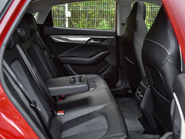 Москвич 6 2024 года, 23 800 км - вид 13