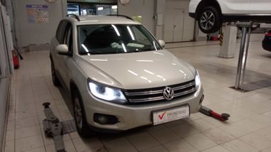 Volkswagen Tiguan 2013 года, 146 589 км - вид 3