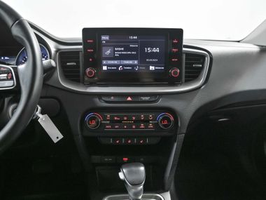 KIA Ceed 2021 года, 45 382 км - вид 11