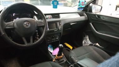 Skoda Rapid 2016 года, 277 000 км - вид 5