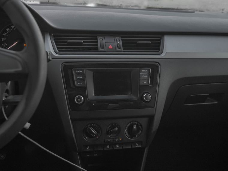 Skoda Rapid 2016 года, 277 000 км - вид 6