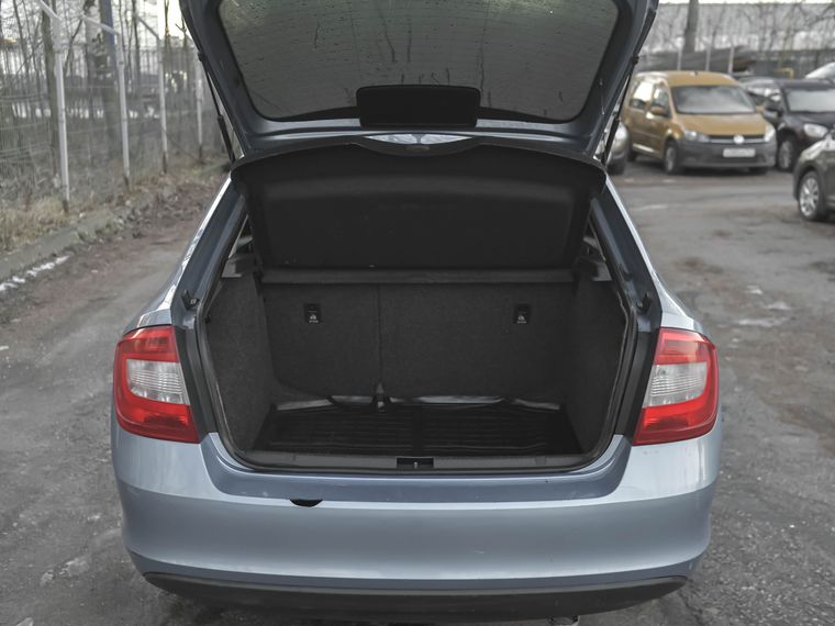 Skoda Rapid 2016 года, 277 000 км - вид 11