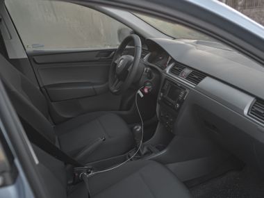 Skoda Rapid 2016 года, 277 000 км - вид 10