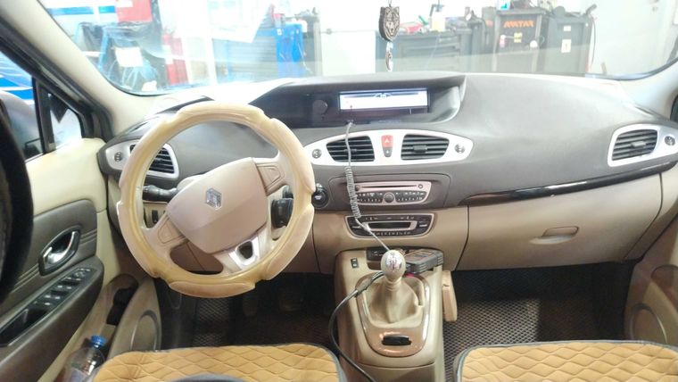Renault Grand Scenic 2010 года, 339 237 км - вид 5