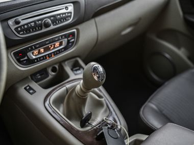 Renault Grand Scenic 2010 года, 339 237 км - вид 9