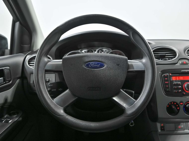 Ford Focus 2010 года, 199 555 км - вид 8