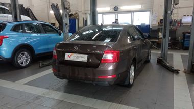 Skoda Octavia 2016 года, 350 000 км - вид 3