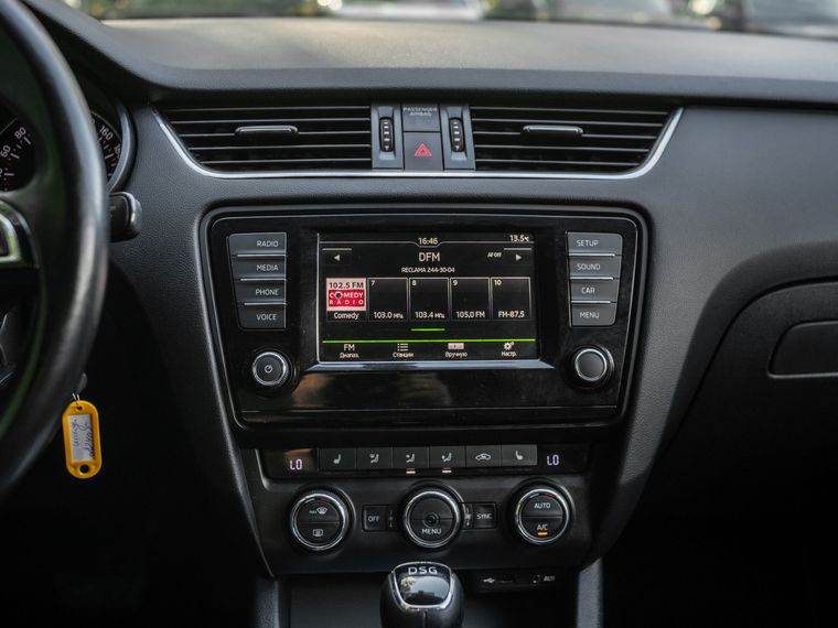 Skoda Octavia 2016 года, 350 000 км - вид 8