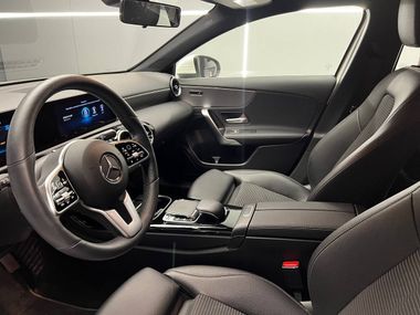 Mercedes-Benz A-класс 2019 года, 36 190 км - вид 19