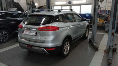 Geely Atlas 2018 года, 309 011 км - вид 3