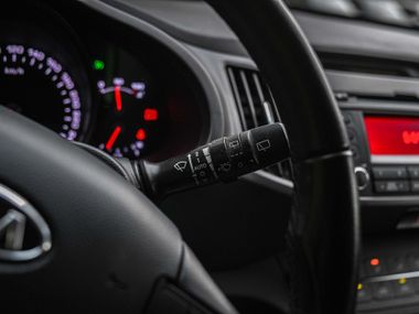 KIA Sportage 2011 года, 205 456 км - вид 7