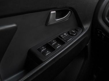 KIA Sportage 2011 года, 205 456 км - вид 10