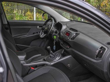 KIA Sportage 2011 года, 205 456 км - вид 13