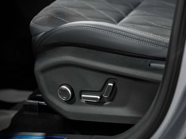 Geely Monjaro 2025 года, 18 км - вид 18